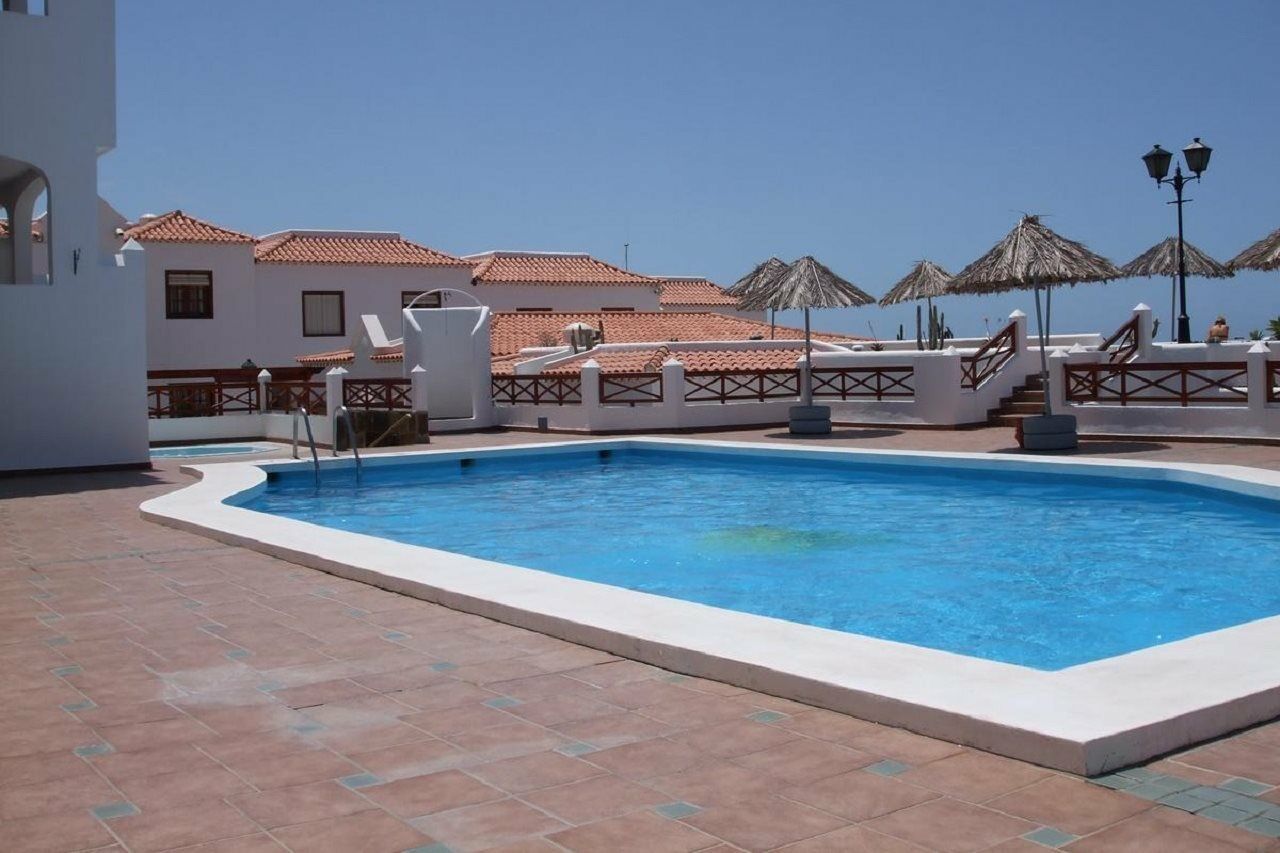 Club El Beril Aparthotel Costa Adeje  Exterior foto